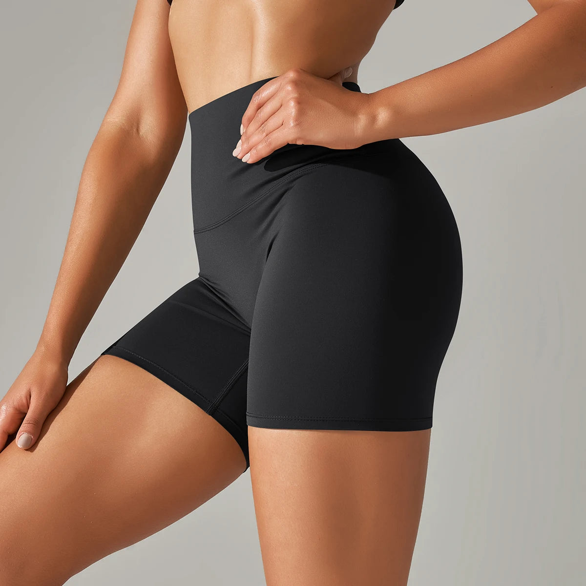 Seamless Yoga Shorts Women Fitness Shorts Running Cycling Shorts Breathable Sports Leggings High Waist Workout Gym Shorts