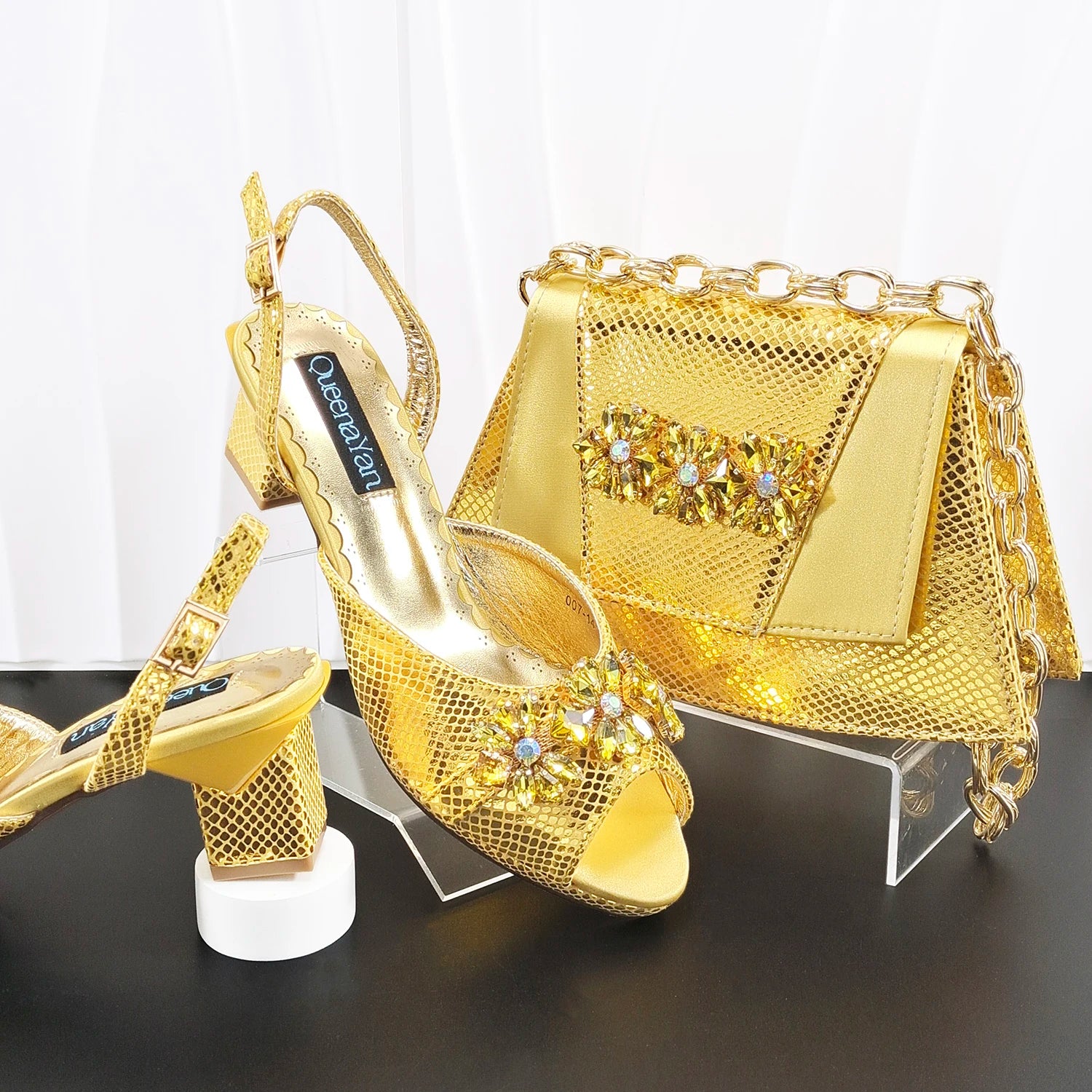 New Elegant 2026 Lilac Peep Toe Women Heels with Diamond Accents - Italian Design Matching Pumps and Bag Set for Parties