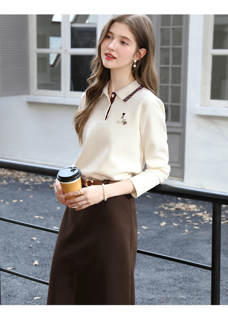 I BELIEVE YOU Polo Neck Long Sleeved T-shirt for Women Autumn 2025 Apricot Casual Tees Contrast Color Embroidery Top 2253016181