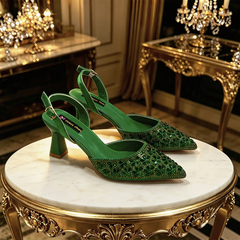 New Italian Pumps and Bag To Party 2026 INS Style Pointed Metalldekoration Rhinestone Elegant Gold Color High Heels for Women
