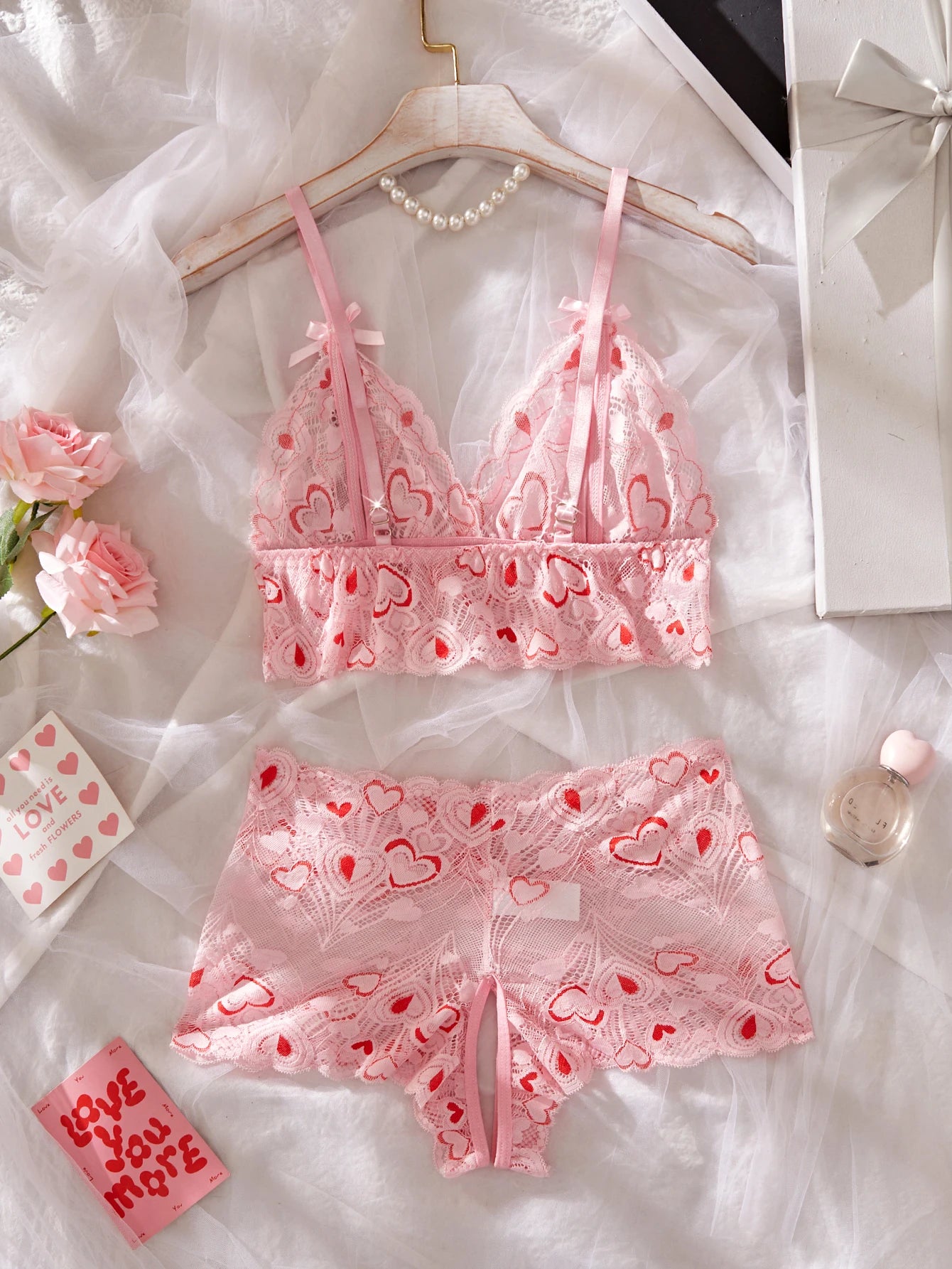 Ladies Love Contrast Pink Lace Lingerie Set Women Sheer Bra & Brief Sets Sexy Crotchless Panties Intimates Underwear For Women