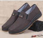 Hot selling men's sports shoes for spring and summer 2024, casual old Beijing walking shoes, breathable men's cloth shoes