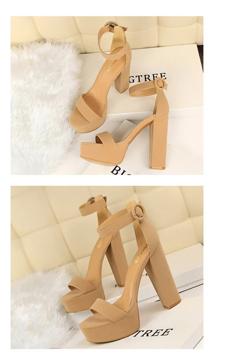 New Fashion Simple Comfort Women Platform High Heels Sandals Summer Peep Toe Party Wedding Pumps Buckle Slimming Shoes