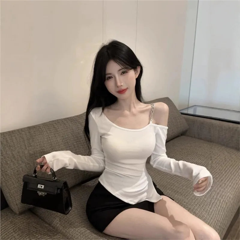 Pure And Elegant Irregular-necked Off-the-shoulder Tight T-shirt For Women