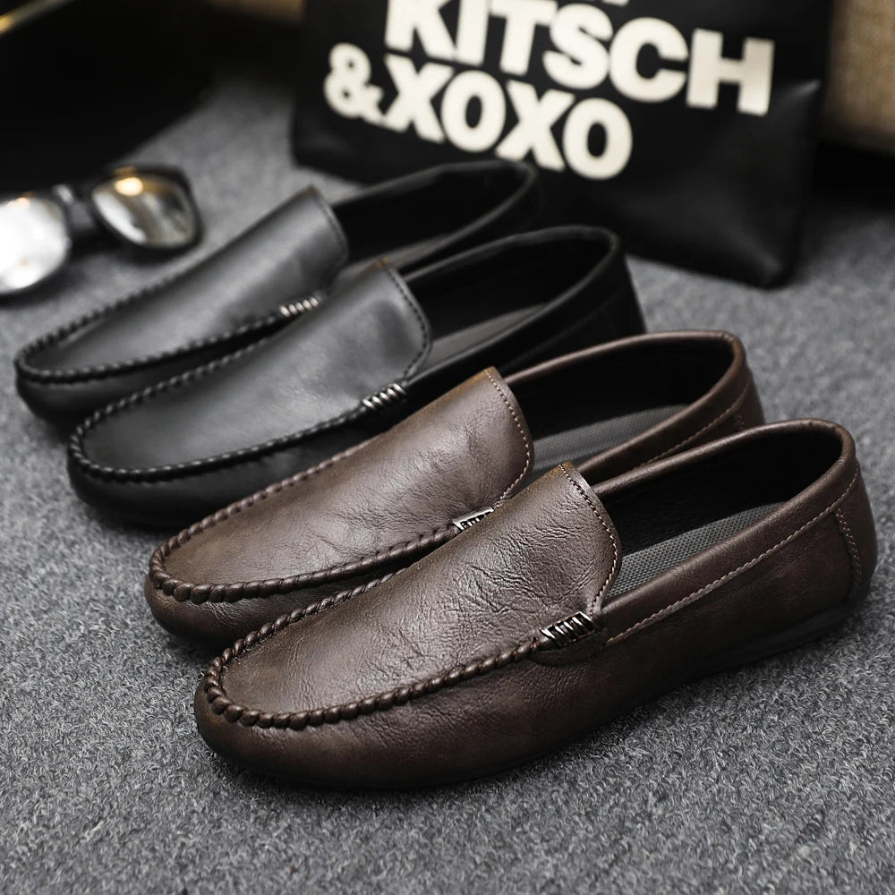 In 2025, the new men's casual soybean shoes are fashionable and versatile, and men's work shoes is black and brown  size 39-46.