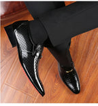 LAORENTOU true cowhide breathable perforated leather shoes with pointed tips, British business dress perforated leather sandals