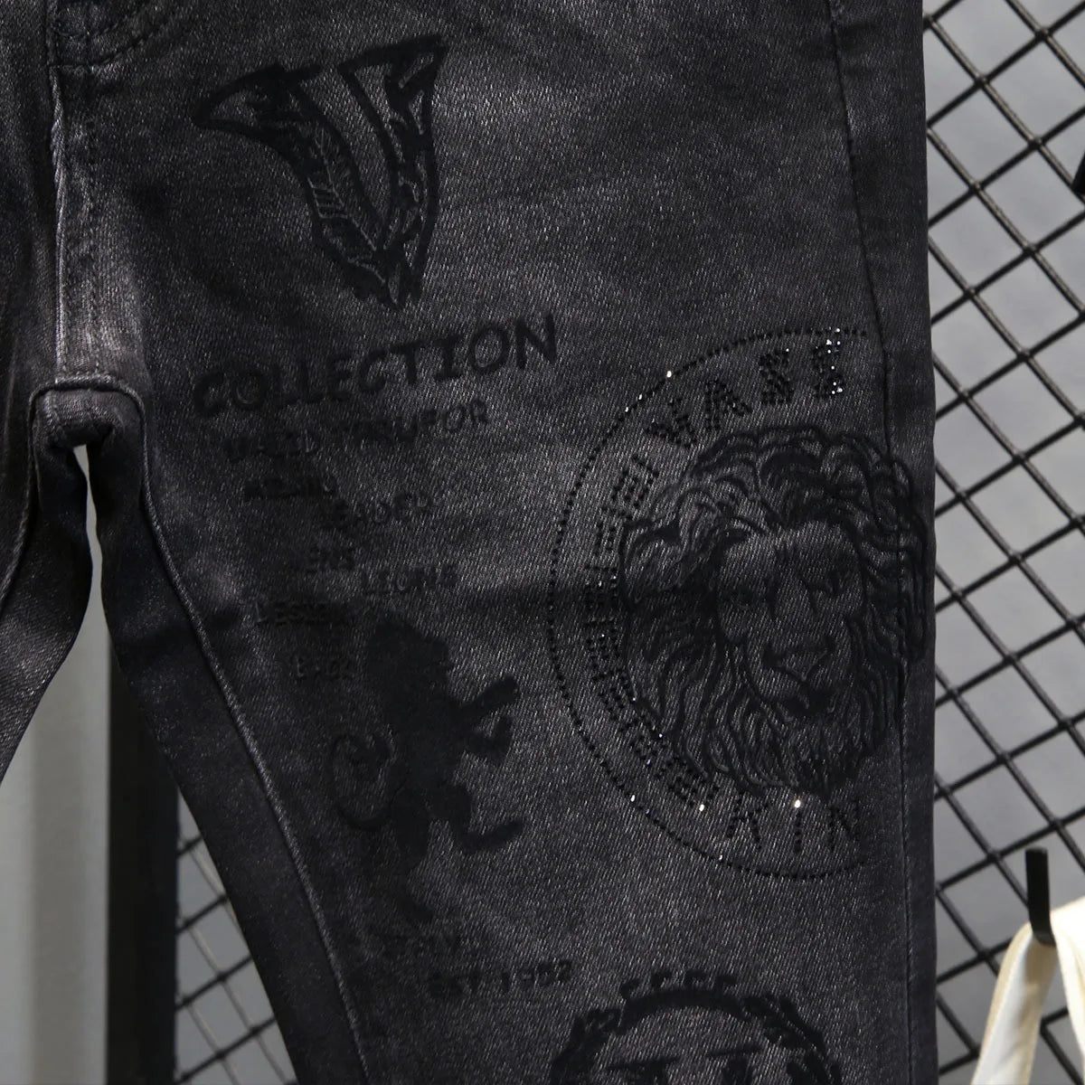 Hot-Stamped Rhinestone Men's Jeans, Trendy Brand, Stretchy Slim Fit, Embroidered and Printed Men's Trousers