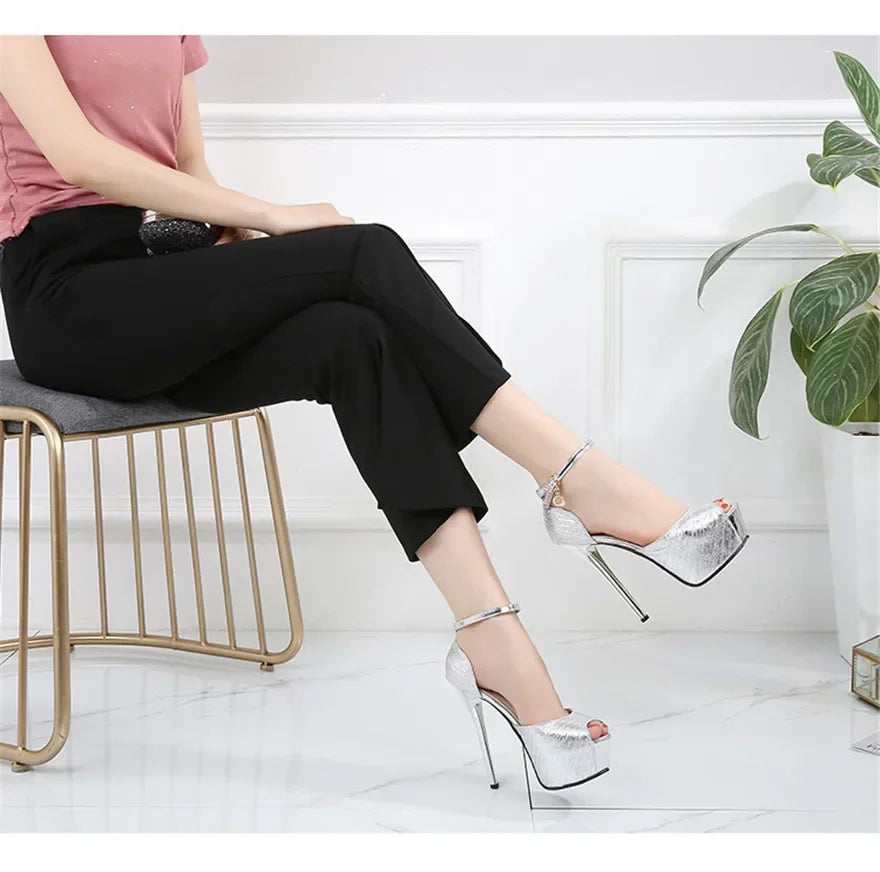 Sexy Super High Heels 14cm Fashion Wrinkled Leather Shoes Women Sandals Summer Peep Toe Platform Metal Buckle Female Pumps Party