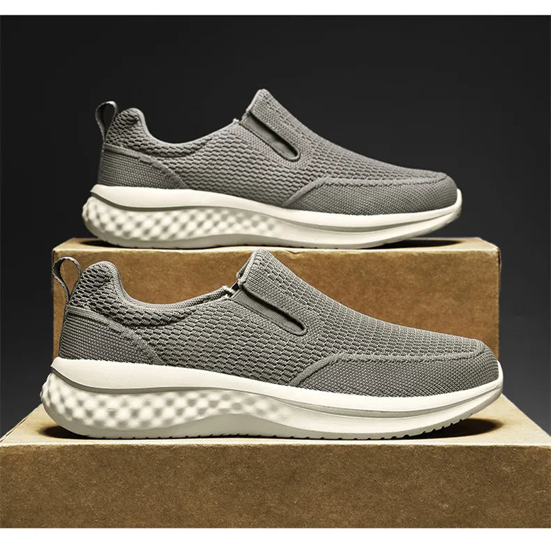 Brand Men Casual Shoes Fashion Men's Sneakers Breathable Men Walking Flat Shoes Outdoor Large Size Light Men's Shoes Loafers
