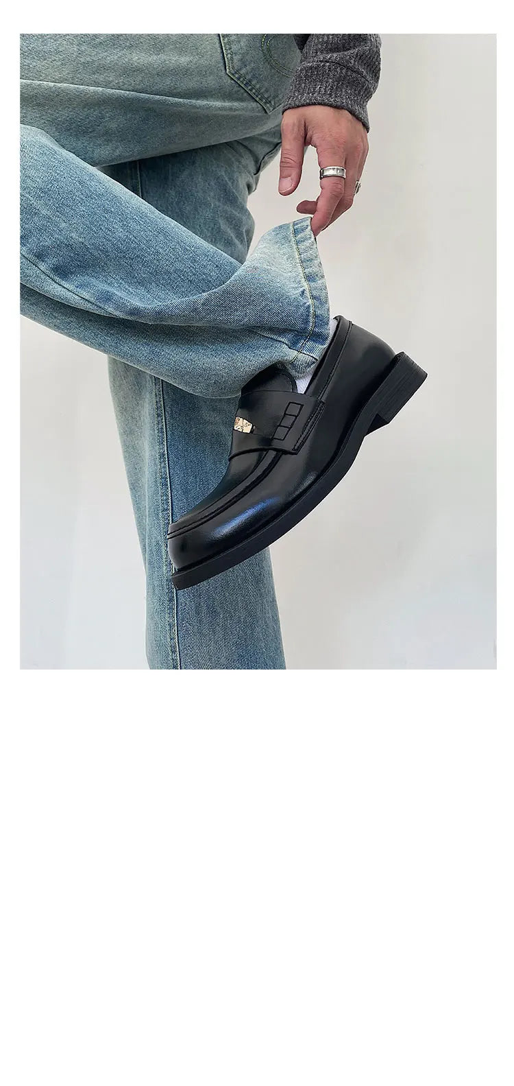 Slip in formal leather shoes for men's autumn new style retro metal coin design Loafer comfortable black British dress shoes