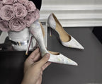 New French high heels paired with evening gowns, super hot pointed single shoes with empty sides that don't tire your feet