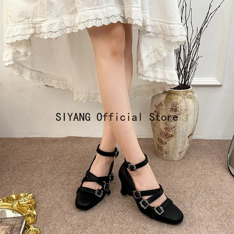 Sweet Lolita Cross Buckle Strap Women Mary Jane Shoes Fashion Multi Metal Buckle Shoes Retro Wedding Party Dress Ladies Pumps