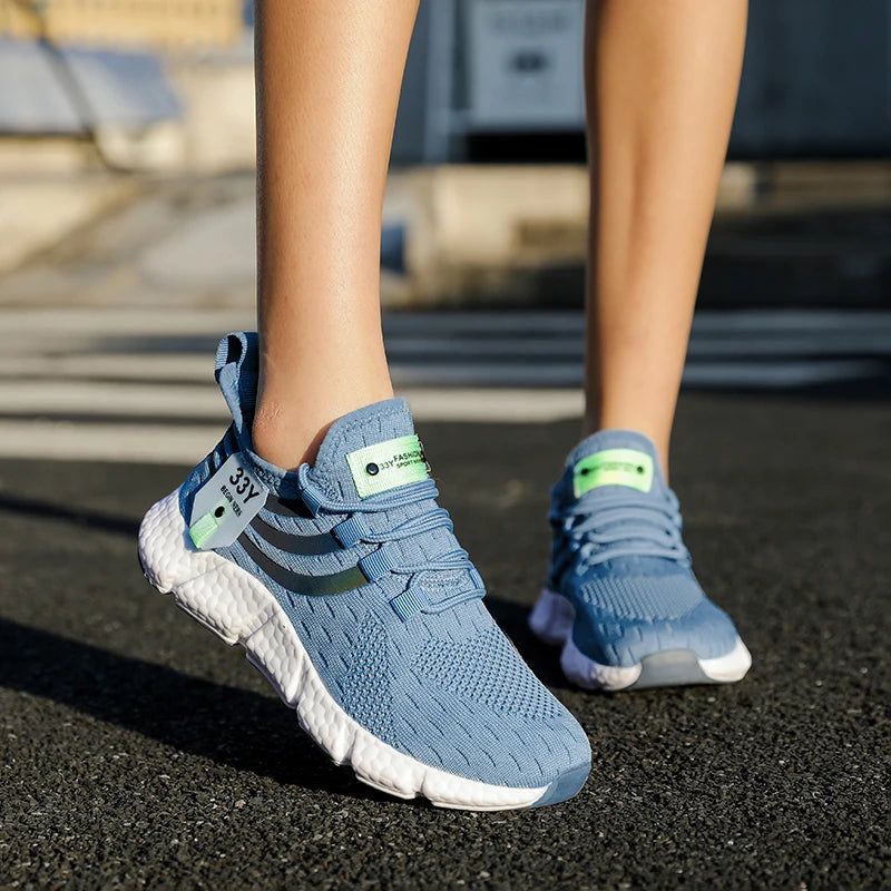 Men Casual Sport Shoes Breathable Lightweight Sneakers Outdoor Mesh Black Running Shoes Athletic Jogging Tenis Walking Shoes