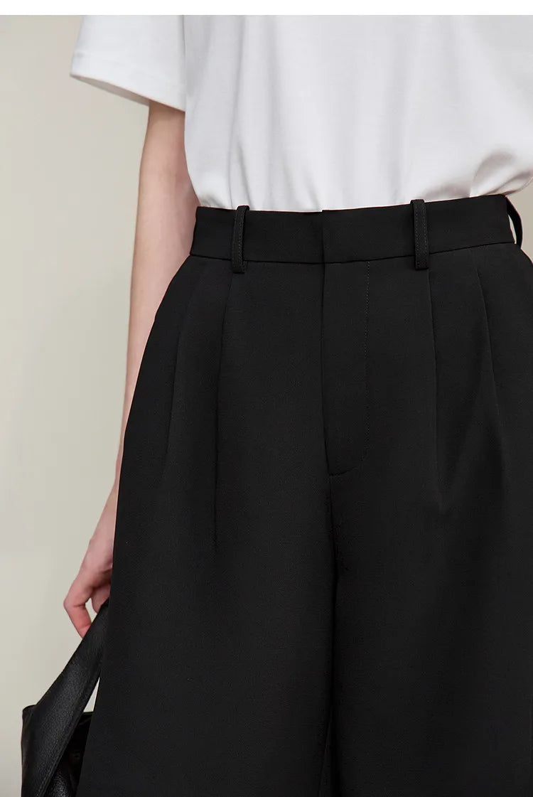 Amii Women's Shorts 2026 Summer New Commuter Versatile Pleated Loose Pants Women's Wide-leg Casual Five-point Pants 12622017
