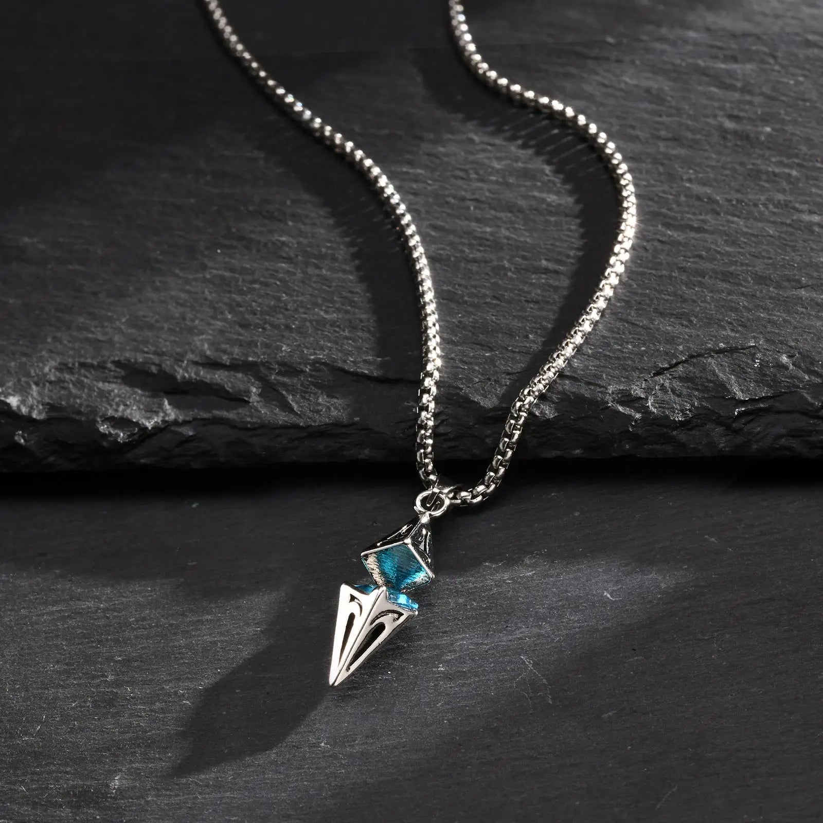 Stylish Blue Stone Necklaces for Men Women,Stainless Steel Geometric Pendant Collar,Valentine's Birthday Party Gift for Him