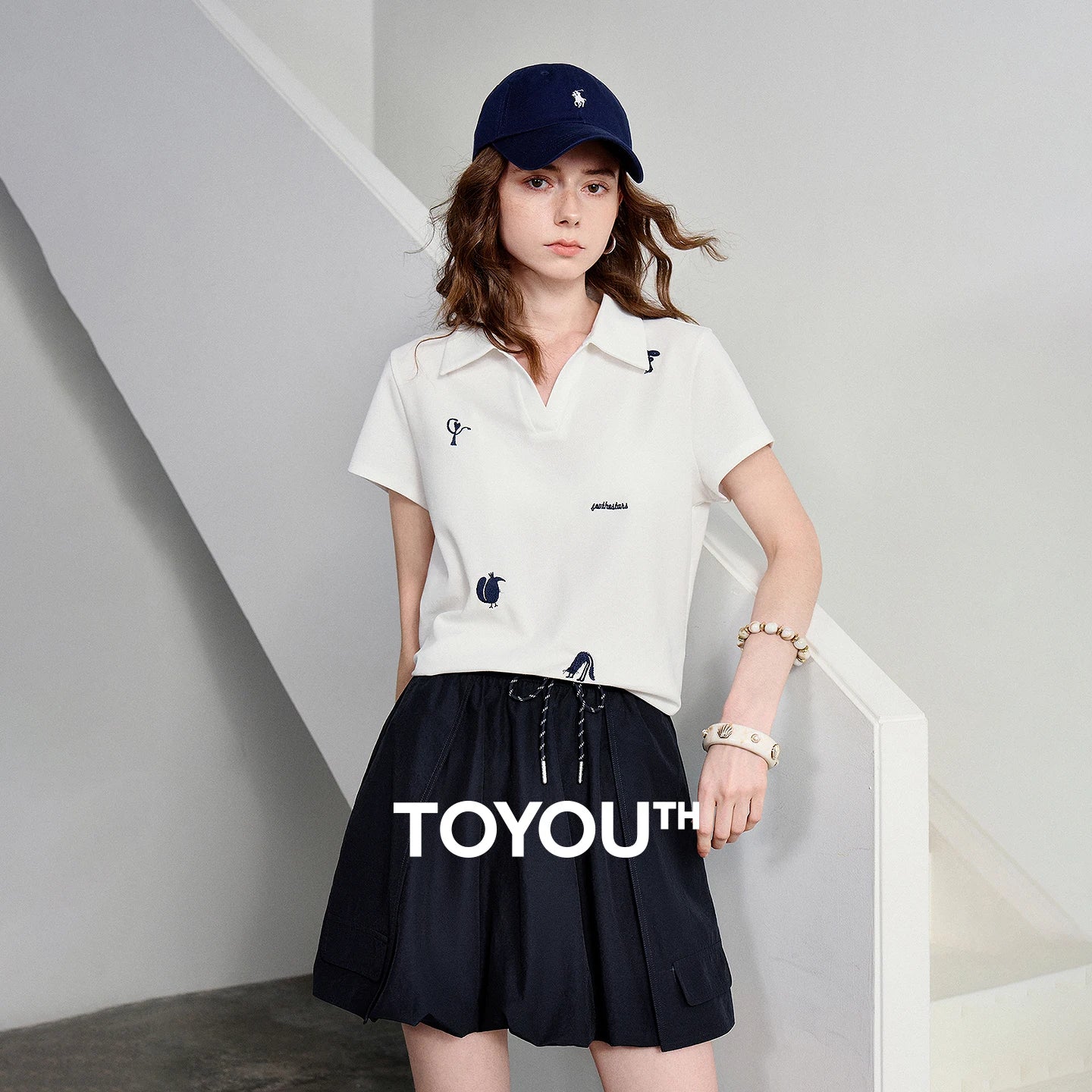 TOYOUTH Women Polo T-Shirt 2026 Summer Joint Name with Gongchangzhang Embroidered V-Neck Age-Reducing Trendy Tops