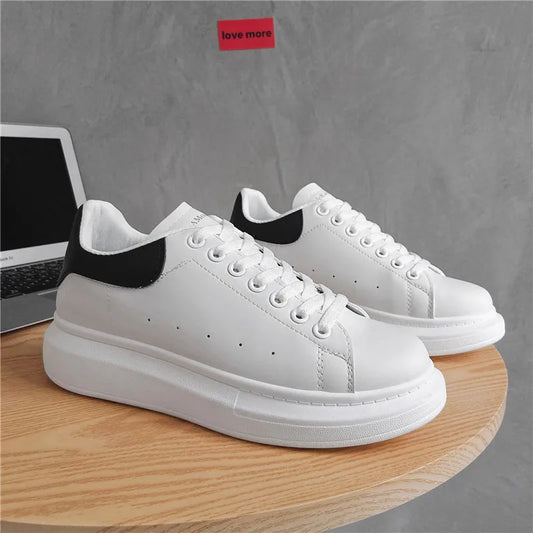 Men's breathable lightweight white shoes spring summer soft-sole comfort walking casual shoes fashion student sports baord shoes