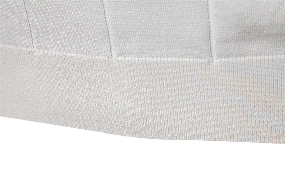 New men's business casual short-sleeved fashion trend knitted POLO shirt with lapel and half-zip pullover design.
