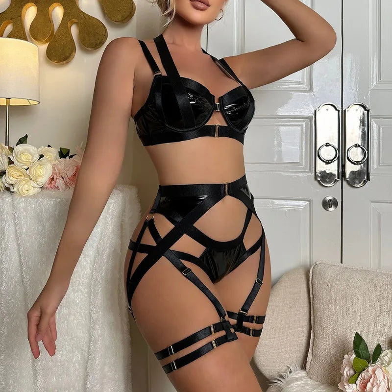 Toucheart Strap Cross Sexy Lingerie Body Shaping Separates Set Women Solid Color Sexy Hollow Out Underwear Metal Sheet Bra Set