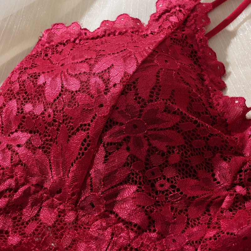 Women's Sexy Lace Bra Suit Solid Set Beautiful Back Hollow Out No Steel Ring Underwear With Lace Flower Breathable Panties