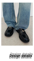Slip in formal leather shoes for men's autumn new style retro metal coin design Loafer comfortable black British dress shoes