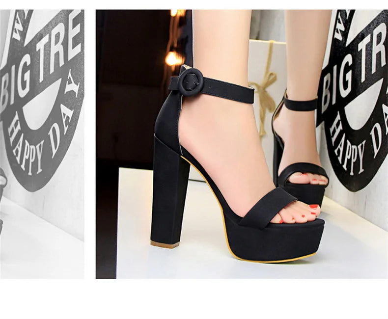 New Fashion Simple Comfort Women Platform High Heels Sandals Summer Peep Toe Party Wedding Pumps Buckle Slimming Shoes