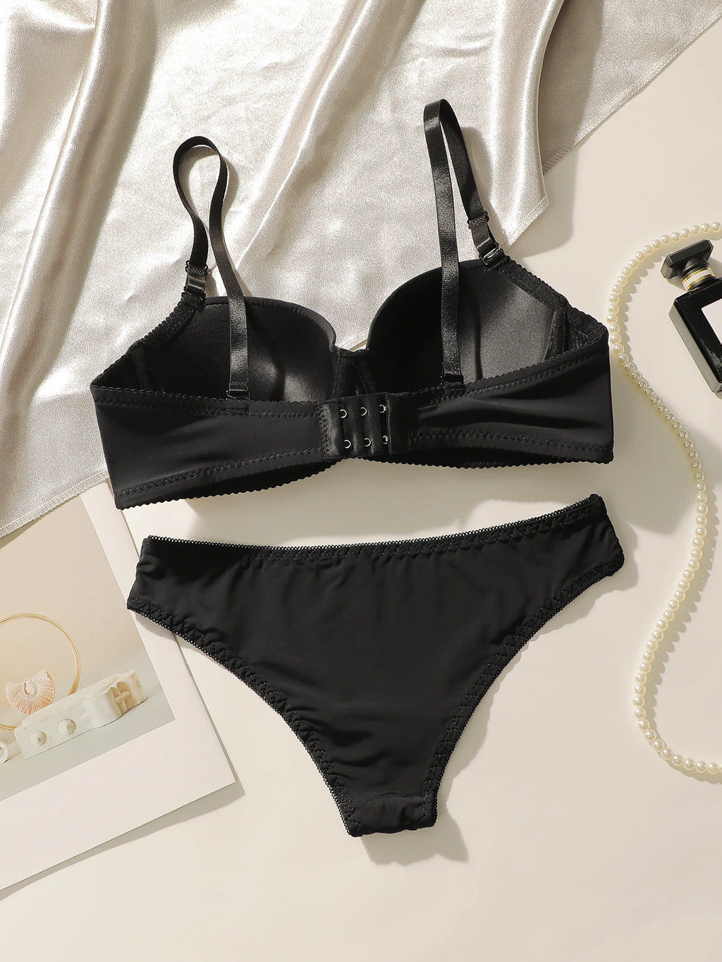 New Hot Selling Solid Color Daily 2-piece Set with Steel Rim push up Bra for Women Underwear Set J2611