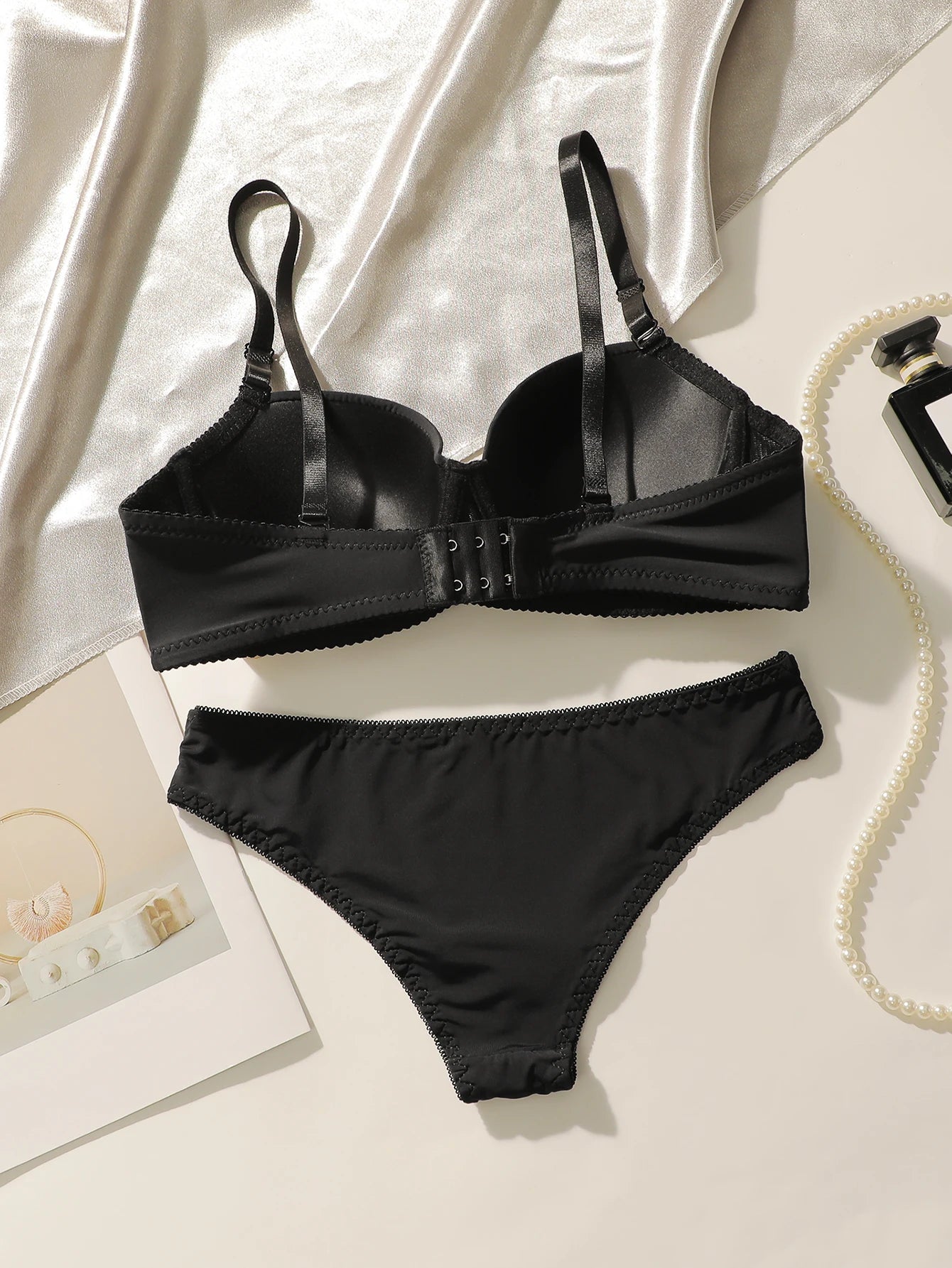 New Hot Selling Solid Color Daily 2-piece Set with Steel Rim push up Bra for Women Underwear Set J2611