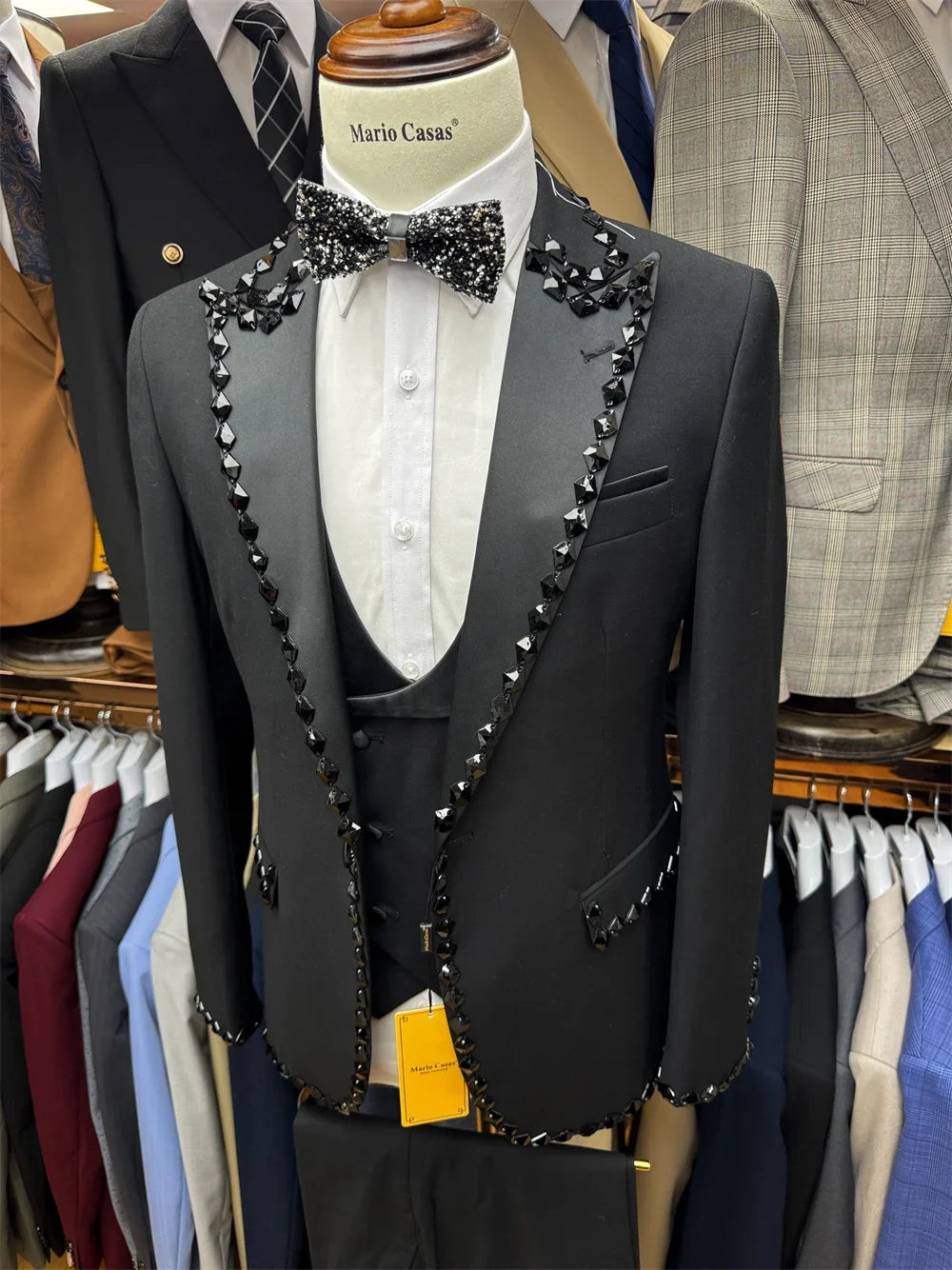 Black Men Suits Set 3 Pieces BlazerVest Pant Crystals Prom Groom Wedding Tuxedos Tailored Made Formal Office Jacket Outfit