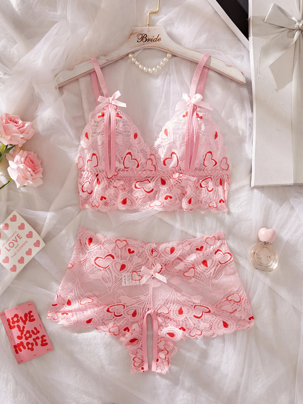 Ladies Love Contrast Pink Lace Lingerie Set Women Sheer Bra & Brief Sets Sexy Crotchless Panties Intimates Underwear For Women