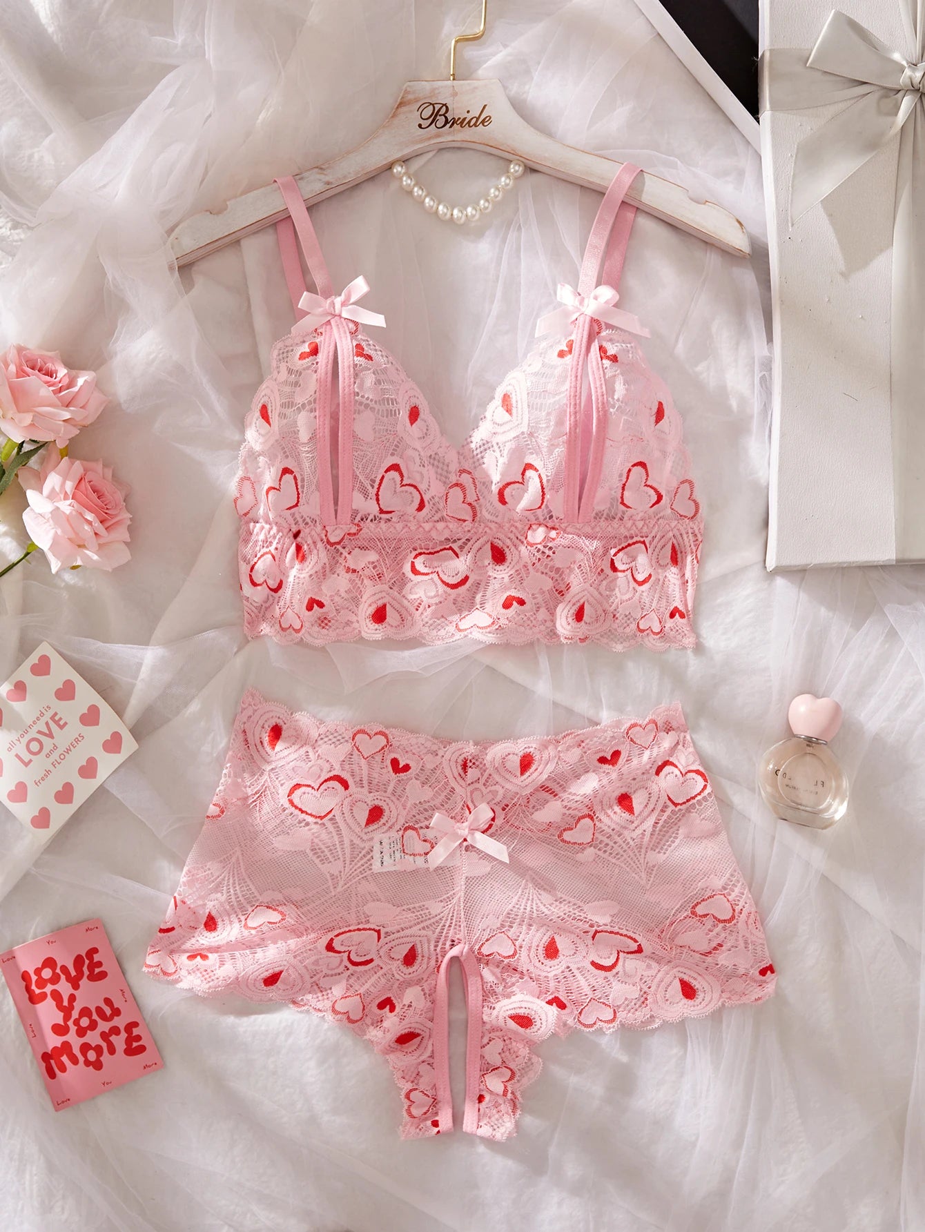 Ladies Love Contrast Pink Lace Lingerie Set Women Sheer Bra & Brief Sets Sexy Crotchless Panties Intimates Underwear For Women