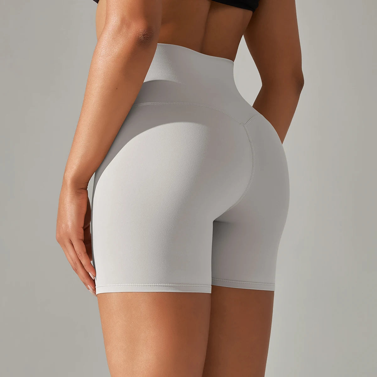 Seamless Yoga Shorts Women Fitness Shorts Running Cycling Shorts Breathable Sports Leggings High Waist Workout Gym Shorts