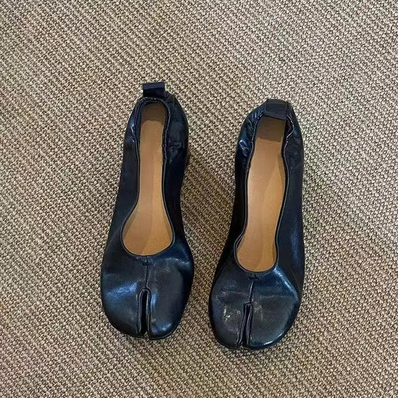 Elegant Thick High Heel Tabi Shoes Women Summer 2026 Comfort Pu Leather Designer Split Toe Pumps French Retro Sandals for Women