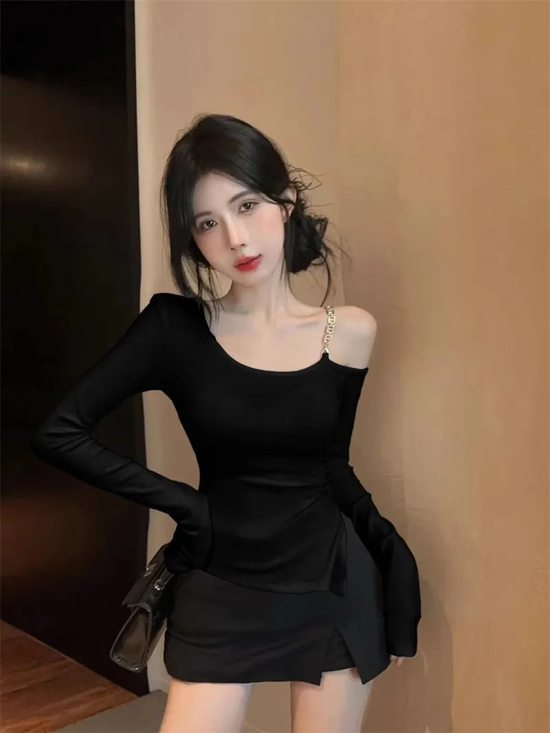 Pure And Elegant Irregular-necked Off-the-shoulder Tight T-shirt For Women