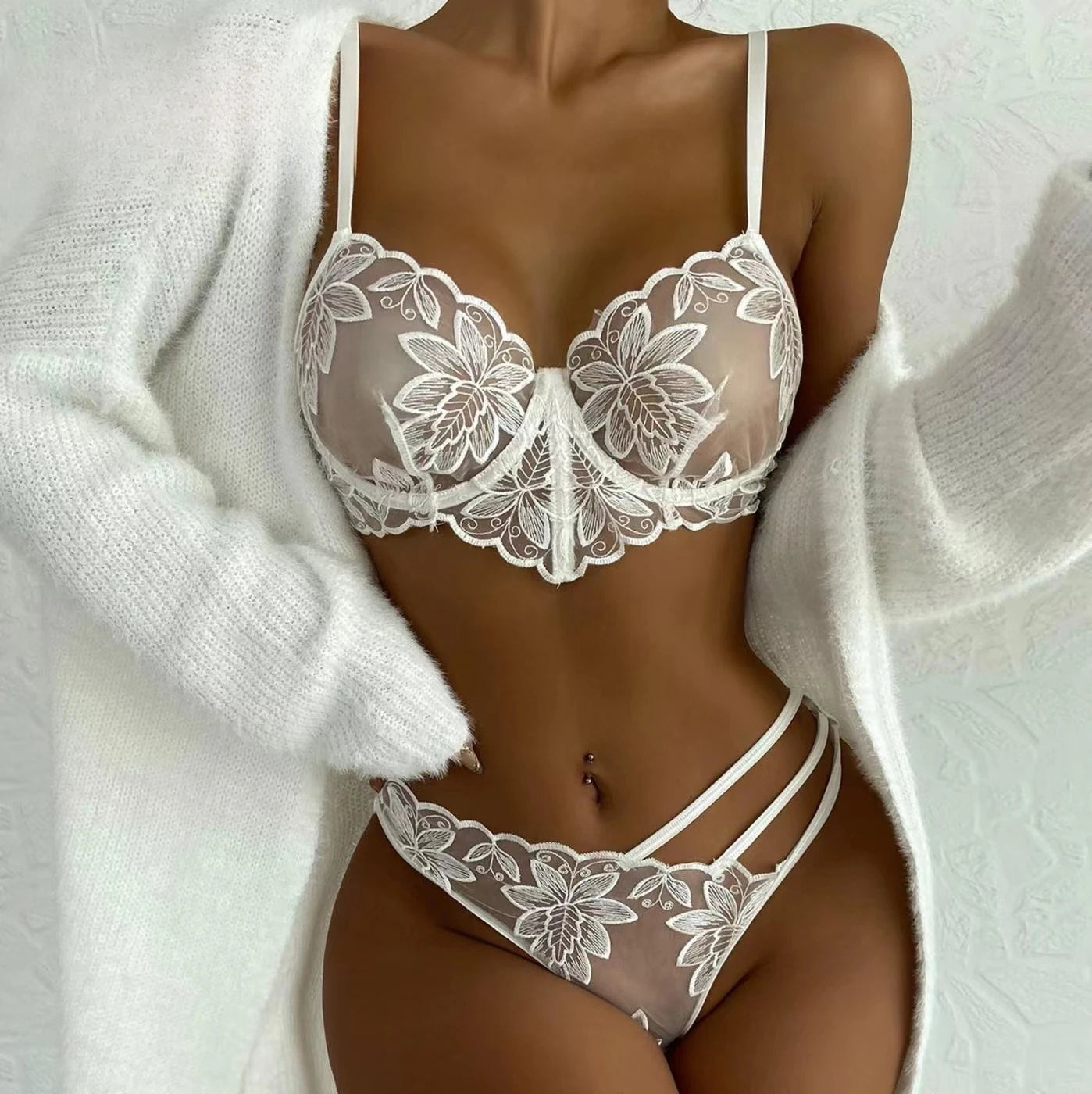 Women‘s Lingerie Set Underwear Sexy Transparent Plus Size Exotic Victoria Strap-designed Brief Ladies Embroidery Mesh Cute Hot