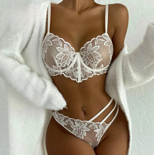 Women‘s Lingerie Set Underwear Sexy Transparent Plus Size Exotic Victoria Strap-designed Brief Ladies Embroidery Mesh Cute Hot
