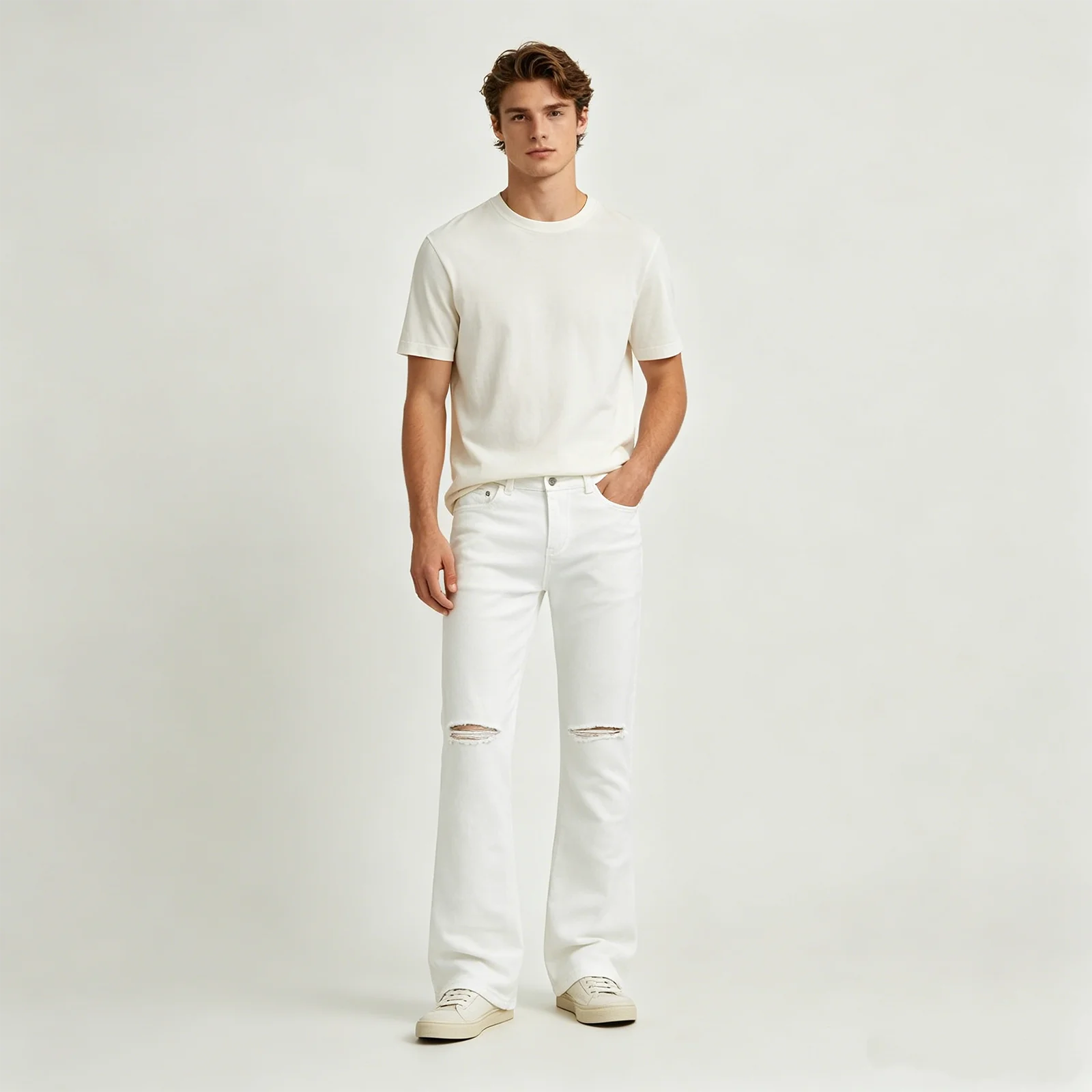 Urban Street Mens Slim Fit Flared Jeans White Black Distressed Jeans Overall Y2k Solid Color Washing Skinny Jeans Men Ripped