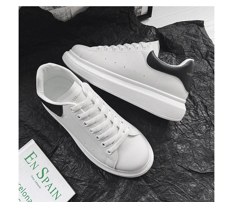 Men's breathable lightweight white shoes spring summer soft-sole comfort walking casual shoes fashion student sports baord shoes